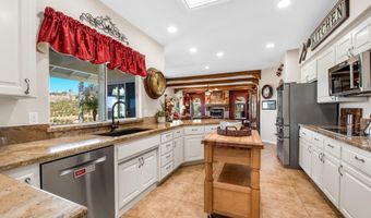 3734 Foxglove Ln, Fallbrook, CA 92028