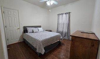 507 Oakwood Pl, Carlsbad, NM 88220