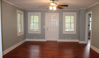 612 NE 2nd St, Arab, AL 35016