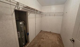1320 NW 22nd Ct, Bell, FL 32619
