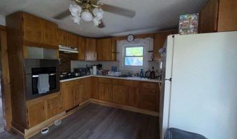59 E Hoosac St, Adams, MA 01220