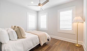 14948 Oak St, Addison, TX 75001