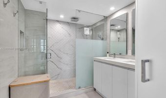 9801 Collins Ave 5U, Bal Harbour, FL 33154