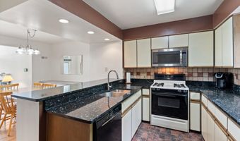 13 RIDGE Ct, Basye, VA 22810