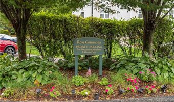 200 Roger Williams Ave 417, East Providence, RI 02916