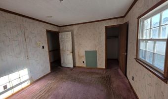 206 Harlem St, Bishopville, SC 29010