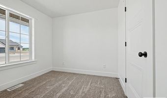 3162 Elixir Rd, Ammon, ID 83406