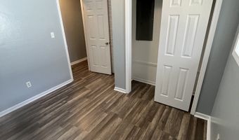 8445 Bluff Rd, Indianapolis, IN 46217