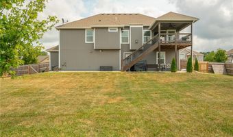 6994 141st St, Basehor, KS 66007