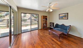 9060 Yucca Hills Rd, Agua Dulce, CA 91390