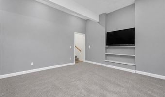 15 Sophia Cir, North Kingstown, RI 02852
