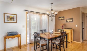 W2567 RIDGEBROOK Court, Appleton, WI 54915