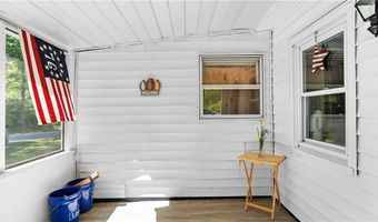 608 Black Plain Rd, North Smithfield, RI 02896