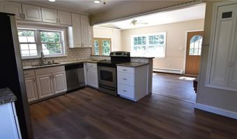 144 Woonsocket Hill Road Rd, North Smithfield, RI 02896