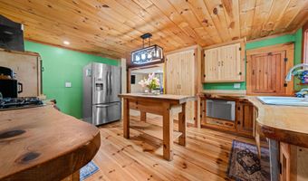 164 Stagecoach Rd, Barrington, NH 03825
