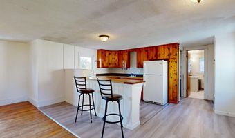 4 Monroe St, Augusta, ME 04330