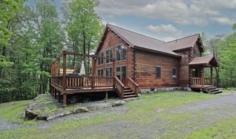 233 Algerie Rd, Becket, MA 01223