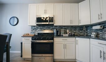 367 Avenue A, Bayonne, NJ 07002