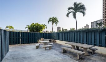 949 Ala Nanala St 501, Honolulu, HI 96818