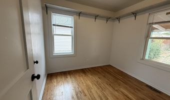 622 E 3RD St, Cheyenne, WY 82007