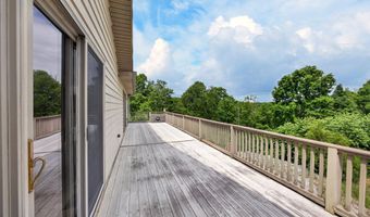241 Hidden Cove Ln, Allons, TN 38541