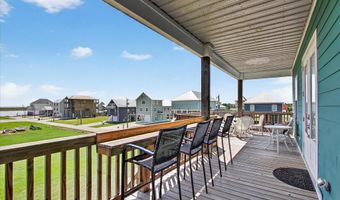 4040 Borneo St, Bay St. Louis, MS 39520