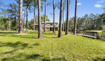 10091 River Dr, Bay St. Louis, MS 39520