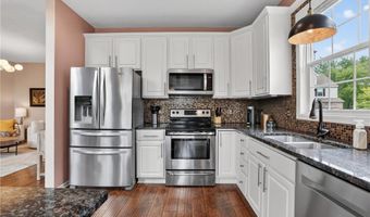 15277 Florist Cir, Apple Valley, MN 55124