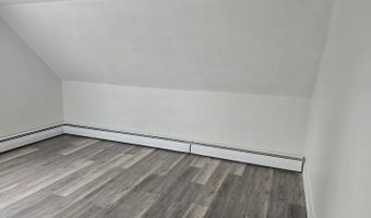 1555 Union St, Bangor, ME 04401