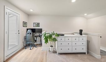 12428 SEA OAKS Ln 4, Berlin, MD 21811