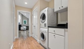 1715 PORTERS HILL Rd, Annapolis, MD 21401