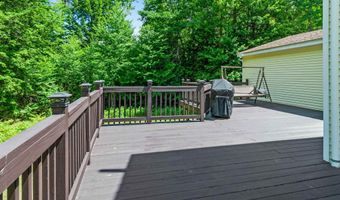 633 Beauty Hill Rd, Barnstead, NH 03218