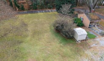 4120 S Lakeshore Dr, Acworth, GA 30101