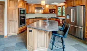 40 Bicentennial Way, Boxborough, MA 01719