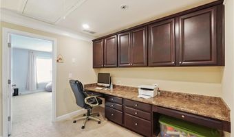 915 Elmsbrook Ln, Alpharetta, GA 30004