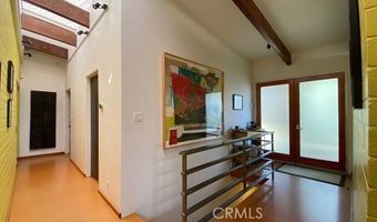 1820 Lookout Dr, Agoura Hills, CA 91301