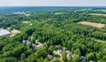 152 Summit Dr, Allegan, MI 49010