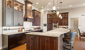 2711 Coyote Dr, Ames, IA 50014