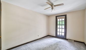 305 Vine Ln, Amherst, NY 14228