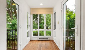 4929 JAMESTOWN Rd, Bethesda, MD 20816