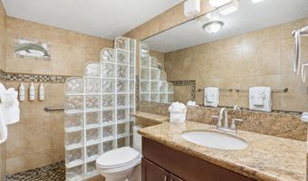 1310 ULUNIU Rd 202, Kihei, HI 96753