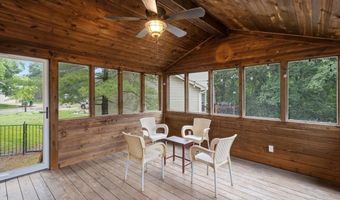 20 Greystoke Ct, Ballwin, MO 63021