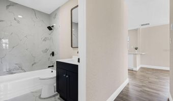 411 KEAT Ave, Auburndale, FL 33823