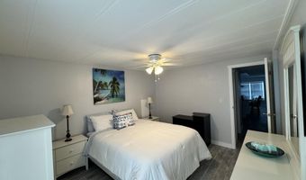 805 Wren Cir, Barefoot Bay, FL 32976