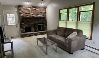 11 Olympic Dr, Danbury, CT 06810