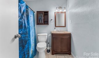 119 Colony Dr, Arden, NC 28704