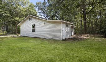 7083 Jefferson St, Bay St. Louis, MS 39520