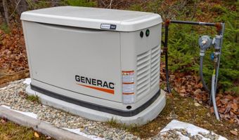 183 Skyline Rd, Bangor, ME 04401