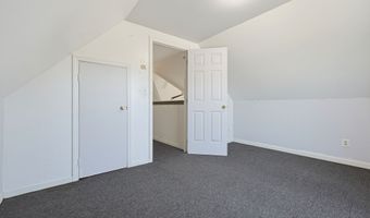 841 Iranistan Ave, Bridgeport, CT 06604