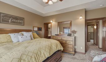 1901 W Tyler Cir, Brandon, SD 57005